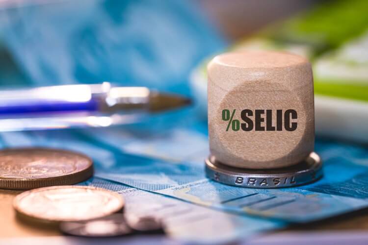 micro investimento Selic 15%